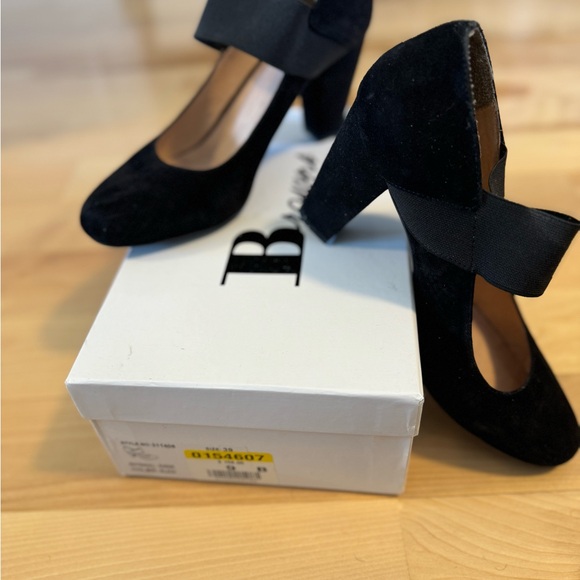 Black Suede  Mary Jane Heels - Picture 2 of 6